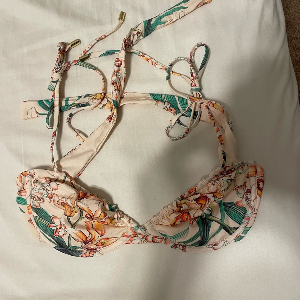 Monday Swimwear size medium bikini top
